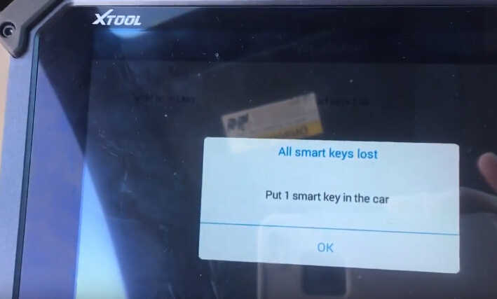 XTOOL-X100-PAD2-All-Key-Lost-Programming-for-Honda-Civic-2015-Smart-Key-6